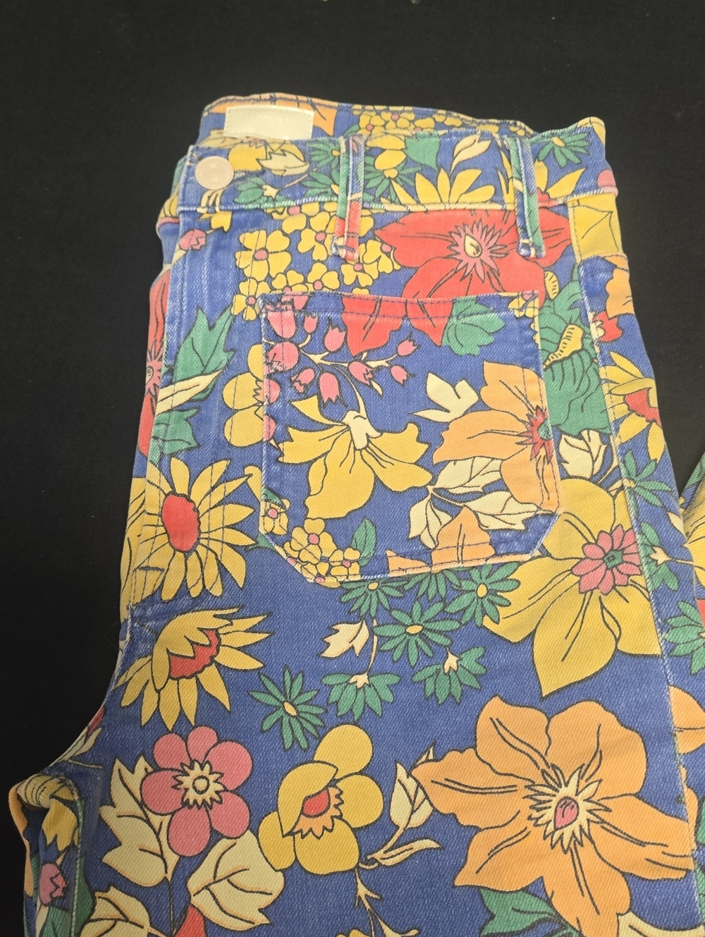 MOTHER The Hustler Printed Patch Pocket Jeans- EUC- 28 - Picture 4 of 14